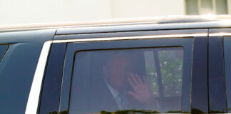 트럼프, 의회폭동후 3년여만에 워싱턴 의사당 ‘화려한 컴백’